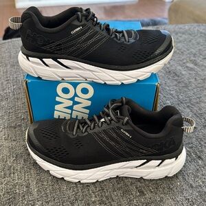 Hoka Clifton 6 Women’s
